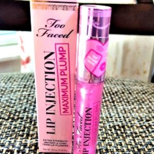Too Faced lip injection